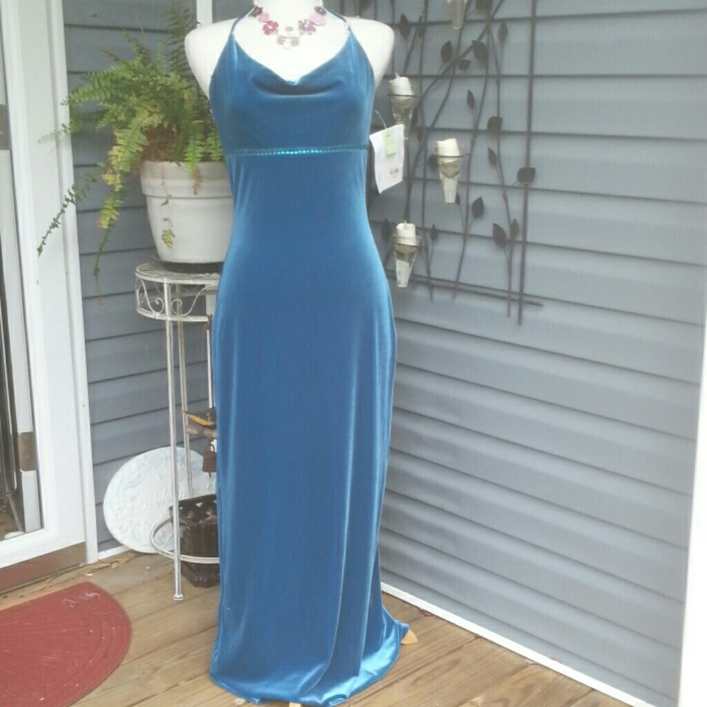 De Laru By Sheila Yen Teal Velvet Like Halter Prom Gown Drape Neck Sz 10
